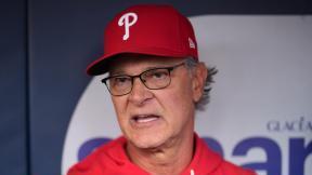 MLB 첫 아들 단장-아버지 감독… 돈 매팅리, 필라델피아 감독대행