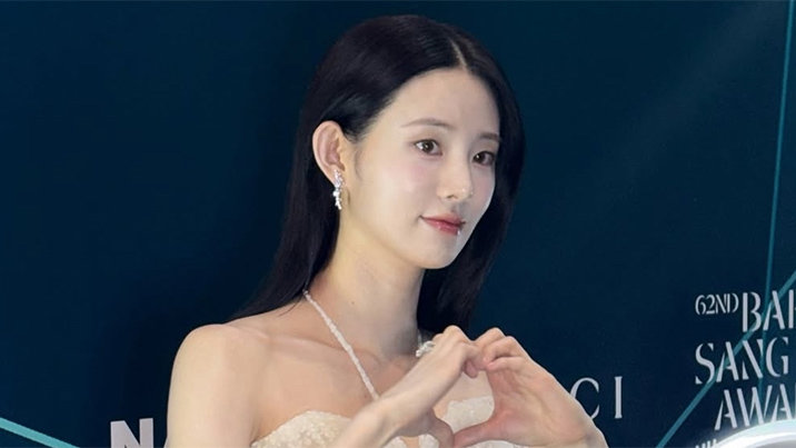 신시아, ‘백상’ 밝힌 순백의 여신… 순수 비주얼 눈길