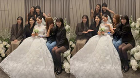 윤보미 결혼식서 뭉친 에이핑크…‘탈퇴’ 홍유경은 있었고 손나은은 없었다