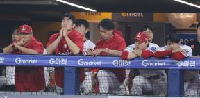 ‘마운드 붕괴’ SSG, 구단 역대 최다 타이 ‘11연패’…두산, 연이틀 역전 만루포