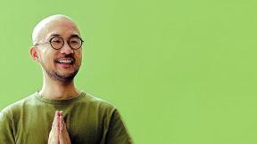 “뻣뻣한 남자도 딩동댕 ‘요가계의 송해’ 꿈꾸죠”
