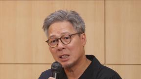 천명관 10년만의 장편… 전쟁 직후 폐허가 된 서울로 데려가다