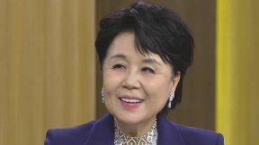 심수봉 “큰 소리에 쓰러지는 병 있어…항상 귀마개 착용”