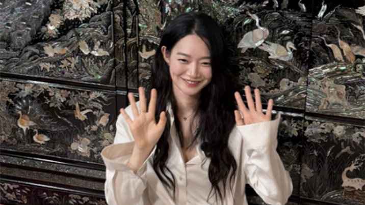 ‘김우빈♥’ 신민아, 조막만한 얼굴…갈수록 정점 찍는 미모
