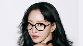 한예슬, 한 달 만에 근황 공개…블랙 홀터넥으로 슬림 몸매