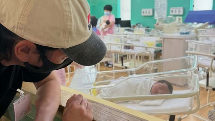 바비킴, 결혼 4년 만에 득녀…“예정일 보다 3주 일찍 나와”