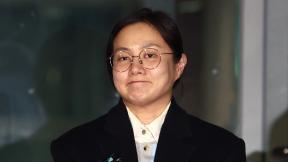 박나래에 “매출 10%주면 폭로 않겠다” 협박…前매니저 송치