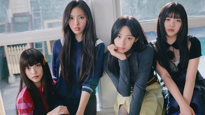 4명으로 컴백하나… 뉴진스 데뷔 4년 영상 공개