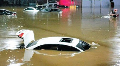 500mm 폭우, 18명 사망-실종… 오늘도 쏟아진다