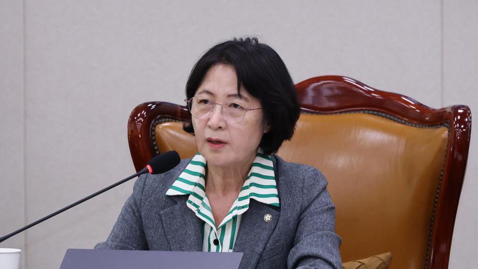 與 “검찰은 패륜조직”…‘배 가른다’ 증언 고리로 법 왜곡죄 밀어붙여