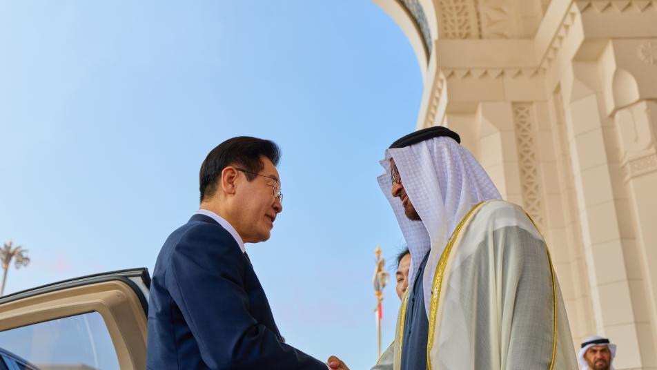 원유·공항 선뜻 내준 UAE…17년 이어진 ‘동행 외교’ 덕 봤다