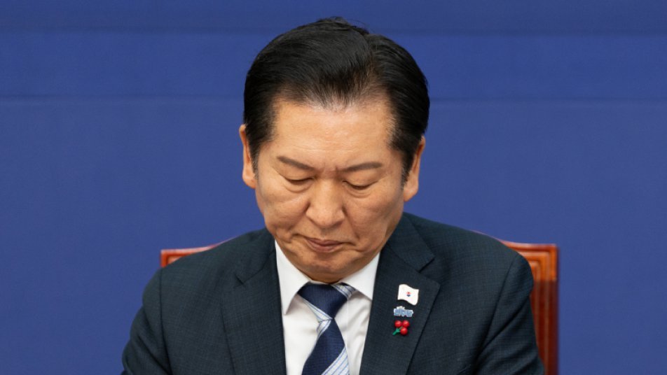 친명 “정청래 ‘1인 1표’ 자기 정치 그만하라” 친청 “편가르기 말라”