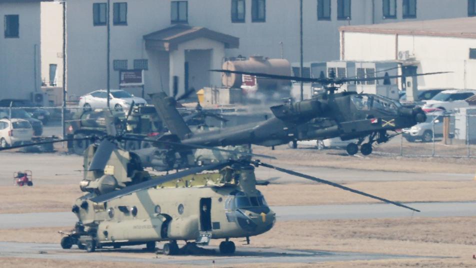 美 평택기지 ‘아파치 헬기 대대’ 1곳 해체…주한미군 재편 시동