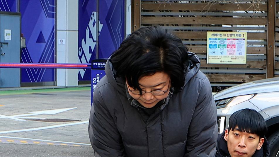 “이혜훈 10년만에 재산 110억 늘어…남편 포르쉐”