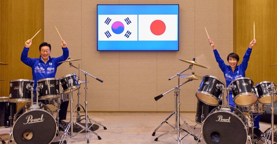 한일정상, 케데헌 ‘골든’ 드럼 합주… 다카이치, 李숙소 ‘깜짝 영접’도