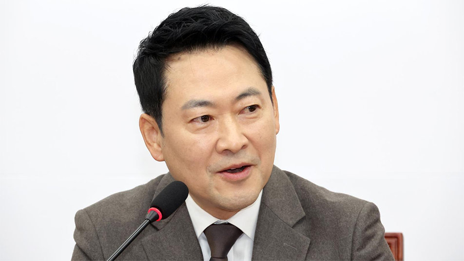 국힘 지지율 21%, 張 취임후 최저… 지선 여야 지지差 16%P 최대