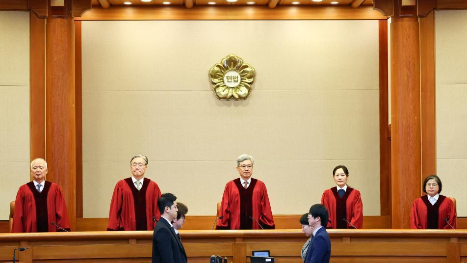 2월 중순 확정 판결부터 헌재에 취소청구 가능할듯