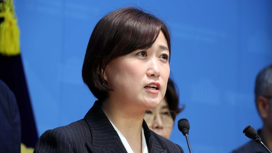 與 “방탄소년단 광화문 공연, 문화강국 입증 계기 될 것”