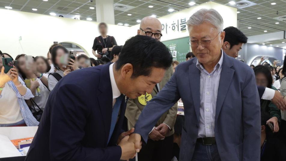 연임 배수진 鄭 “李 지킬 사람 나”… 친명 “선거 망쳐놓고 염치없어”
