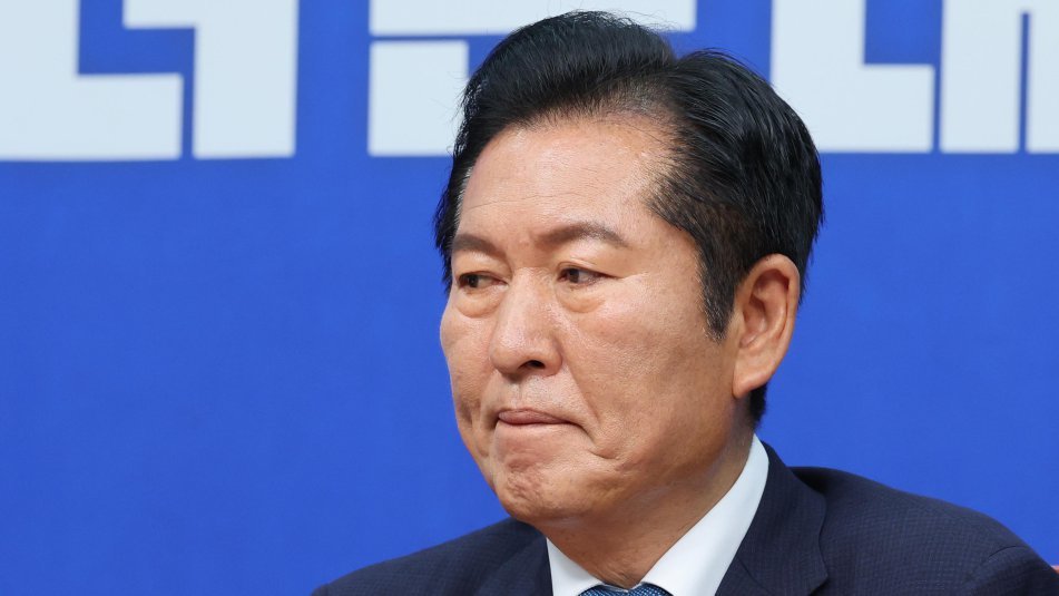 정청래 “보완수사권 폐지 속도전…형소법 개정안 발의 동참”