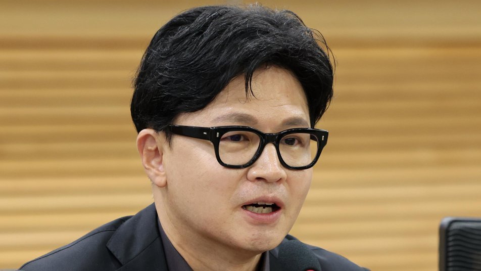 한동훈 “반도체 호남투자 압박, 박근혜 정부 ‘미르·K스포츠’와 뭐가 다른가”