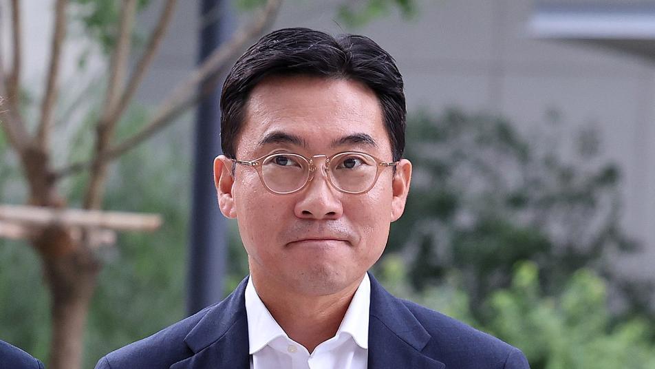 ‘집사 게이트’ 조영탁 대표 구속영장 발부…법원 “증거인멸 염려”