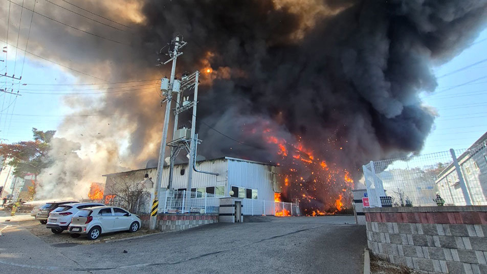 공장·아파트·야산…건조한 대기 속 전국 곳곳 화재 잇따라