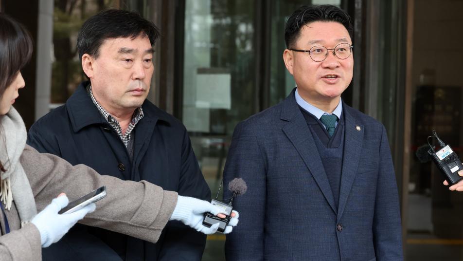 대법 “전두환 회고록, 5·18 왜곡…7000만원 배상해야”