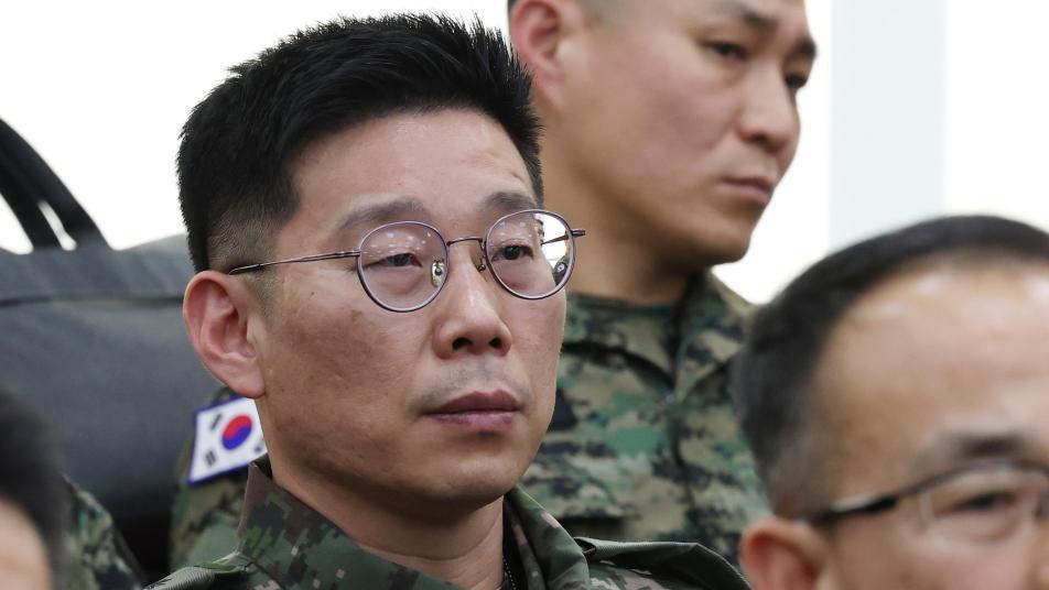 내란특검, ‘조성현 대령 입건’ 종합특검과 충돌