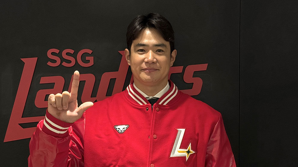 ‘SSG 이적’ 김재환 “마음고생한 두산 팬들께 죄송…후회 없이 최선”