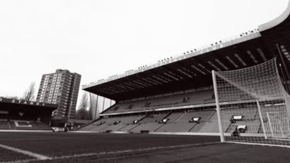 ‘양민혁 선발’ 포츠머스 경기, 12분 만에 중단…관중 사망