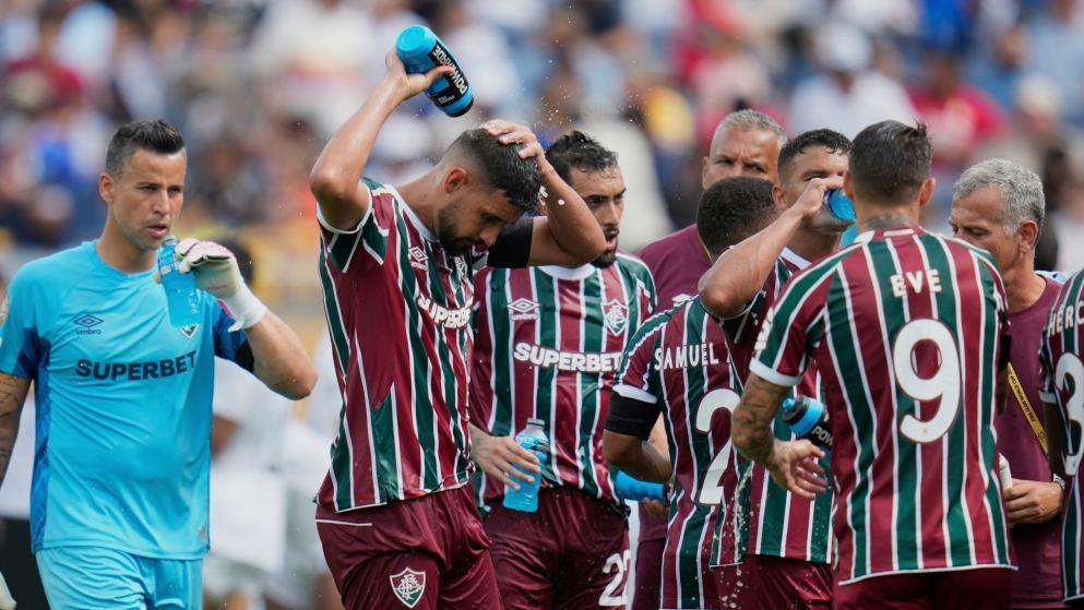 북중미 월드컵 전-후반 ‘수분 공급 휴식’ 3분… “광고 황금시간”