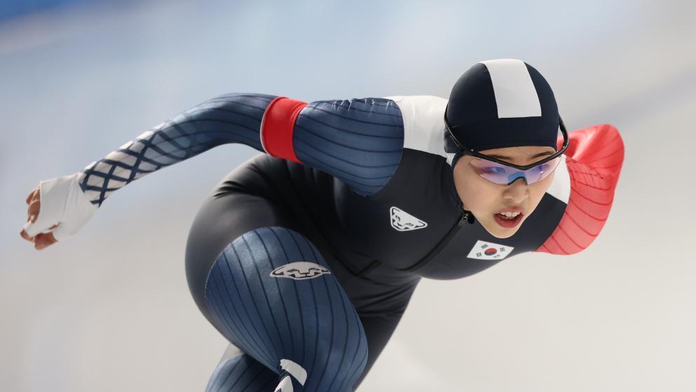 빙속 이나현, 김민선 제치고 스프린트 선수권 전종목 1위 석권