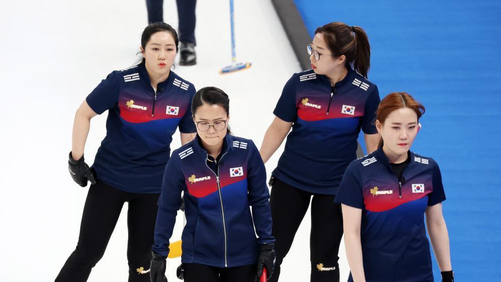 평창 컬링 銀 ‘팀 킴’ 공식해체