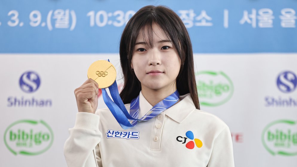 최가온 “세상에서 가장 잘 타는 스노보더 되고 싶다”