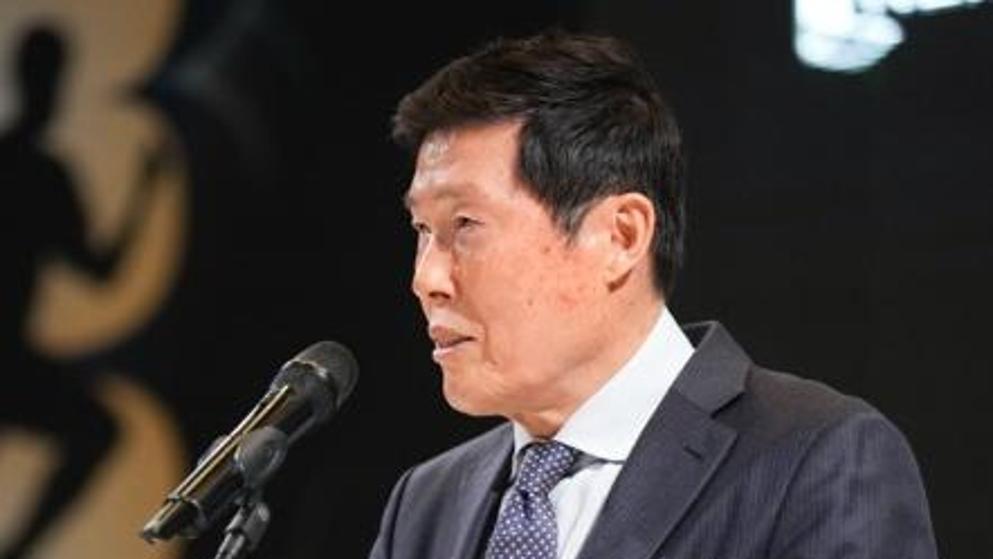 차범근 “손흥민의 기술이 하루아침에 사라지겠나… 중앙보단 측면 편해 보여”