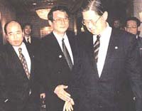 이병웅 한적수석대표(右)