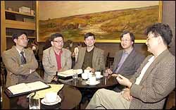 '사회와 철학 연구회' 회원들