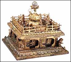 감은사지 동3층 석탑에서 나온 사리함