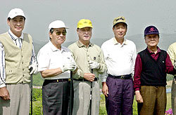 김윤환 대표,김종필 명예총재,김중권 대표,권노갑 고문,김종호 총재대행(왼쪽부터)