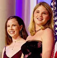 부시대통령의딸 제나(왼쪽) 바버라