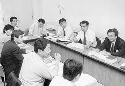 일본 국립교원연수센터의 토론교육 모습
