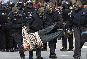 '美 아프간 공격 반대'