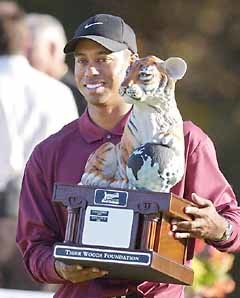 우즈는 골프황제의 진면목을 다시한번 과시했다.
