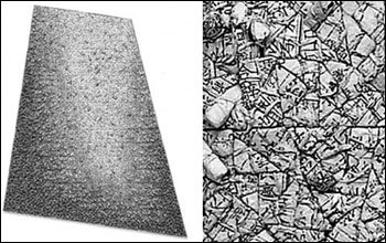 형태와 색에서 과감한 변신을 시도한 전광영의 '집합(Aggregation)'과 세부모습(오른쪽)