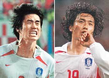 설기현(왼쪽), 안정환