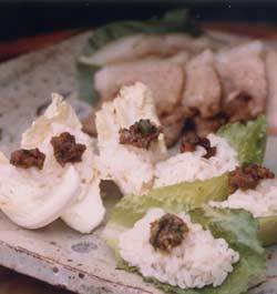 겨자쌈장과 편육 /사진제공 해찬들