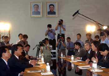 26일 평양에서 열린 북-일 외무성 국장급 협의 - 평양AP연합