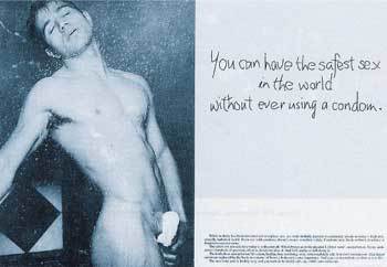 인도 뉴델리의 바자 애드버타이징이 ‘에이즈로부터 안전한 섹스’를 계도하기 위해 만든 공익광고.