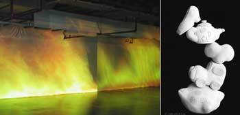 유현미의 설치작품 ‘불 중독 바람’(왼쪽)과 박선영의 조각 ‘마법’사진제공 아트선재센터 갤러리조